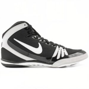 NIKE FREEK BLACK-WHITE